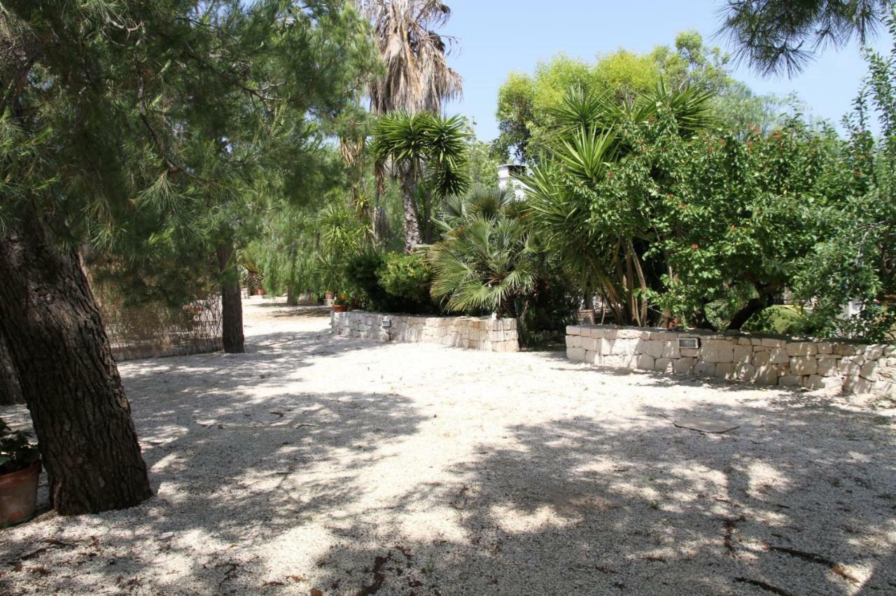 Villa Beatrice Serranova ภายนอก รูปภาพ